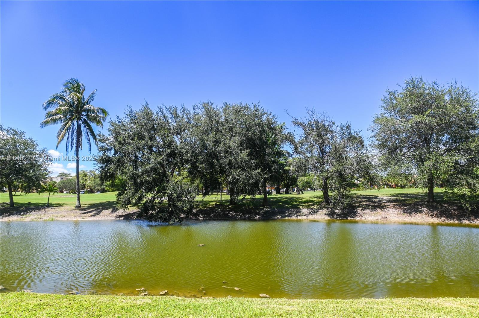 BRADLEY HALL CONDO - Residential