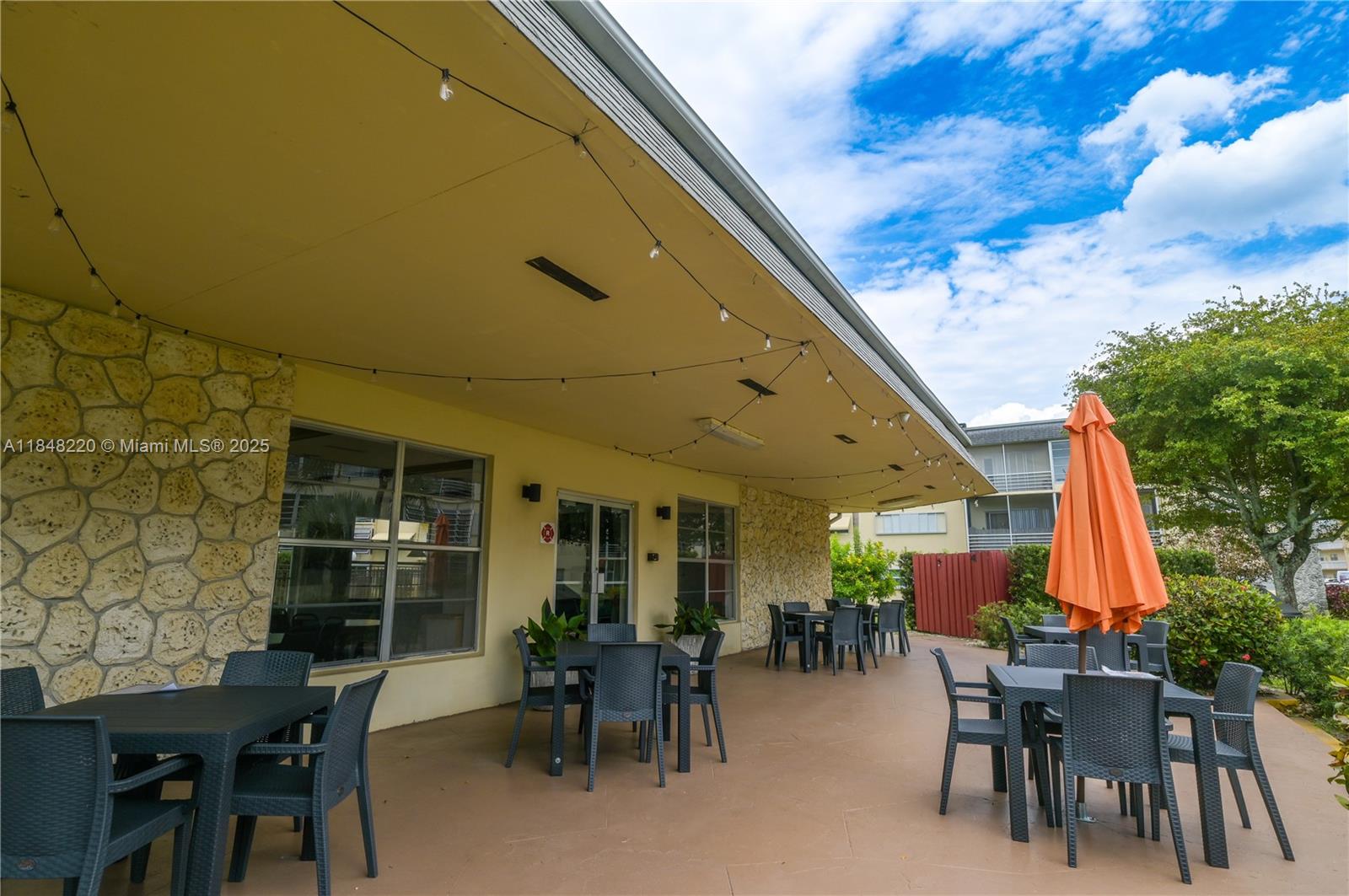 BRADLEY HALL CONDO - Residential