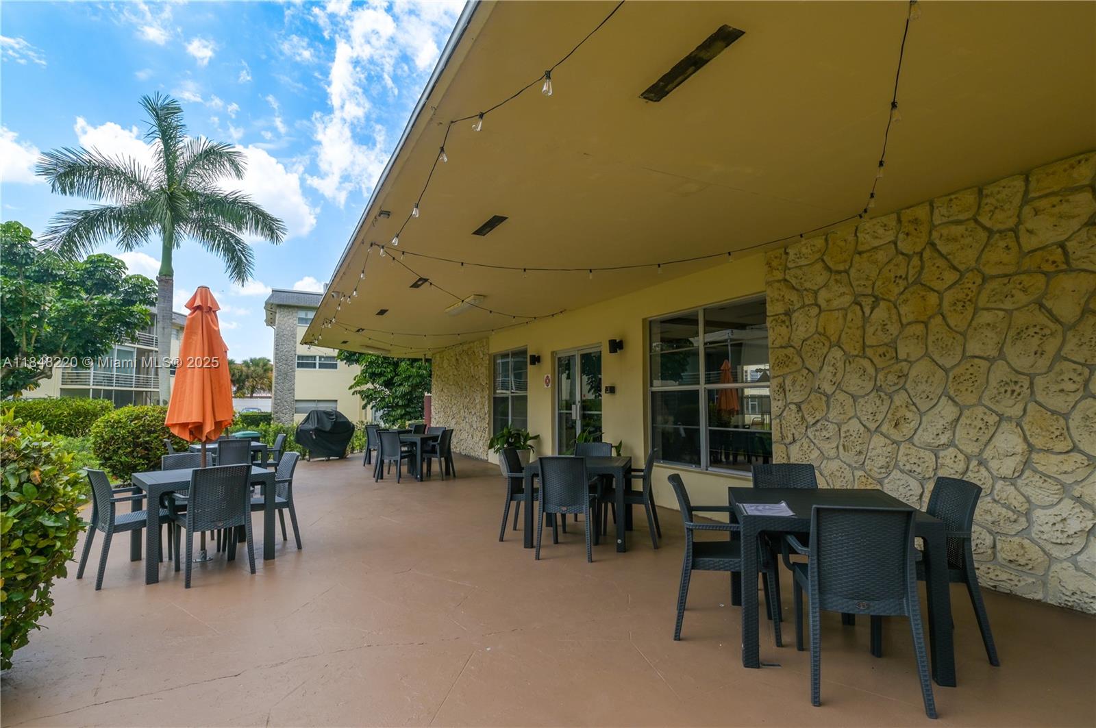 BRADLEY HALL CONDO - Residential