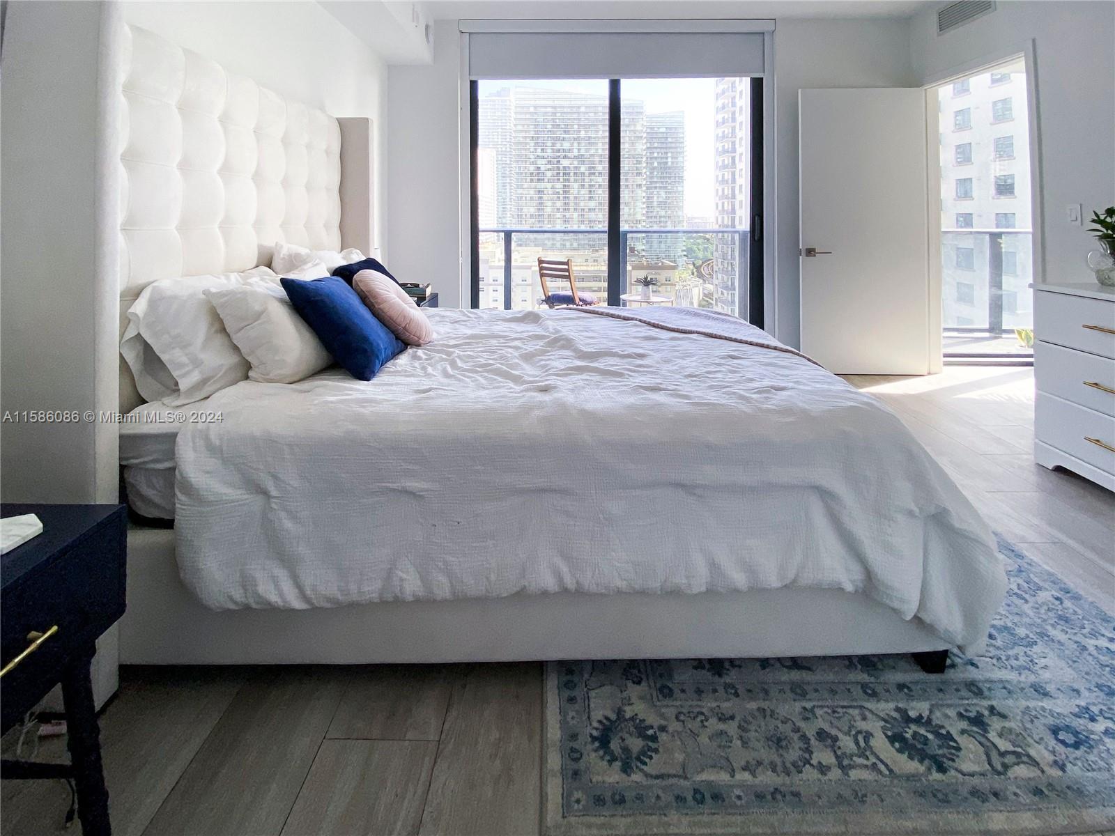 BRICKELL HEIGHTS WEST CON - Residential Lease