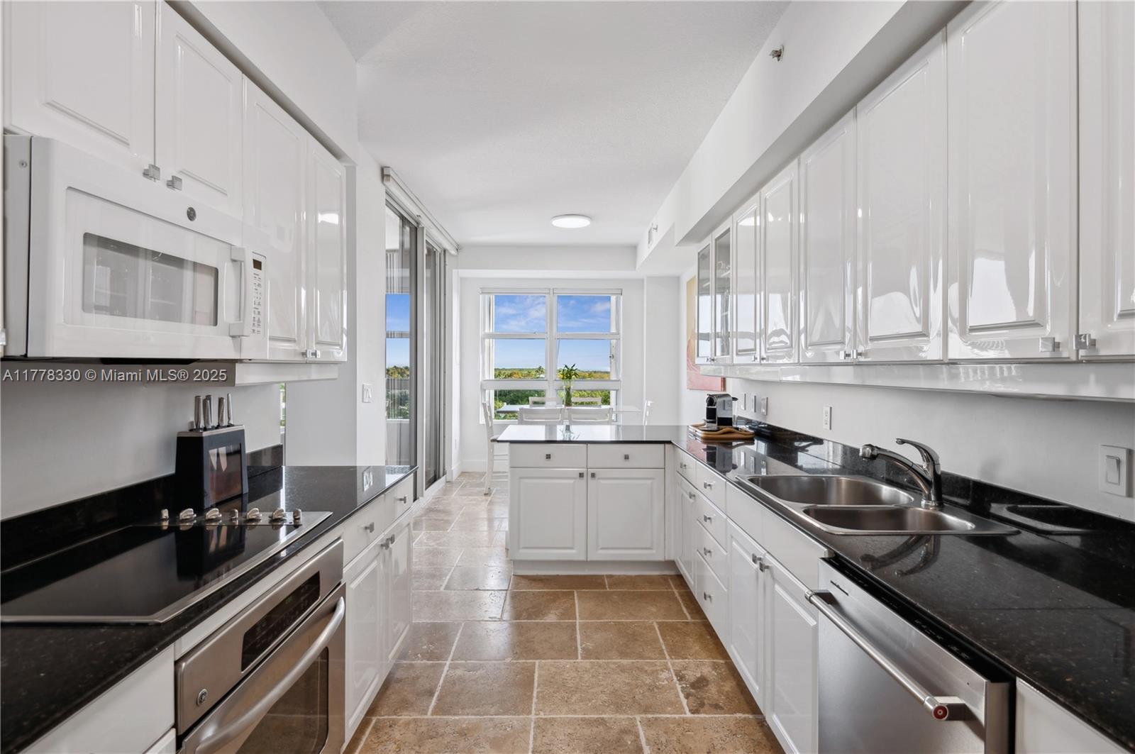 LAKE VILLA THREE CONDO - Residential Lease