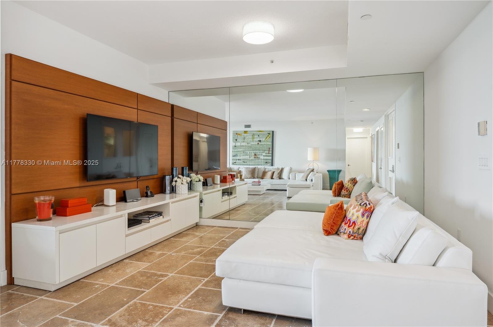 LAKE VILLA THREE CONDO - Residential Lease