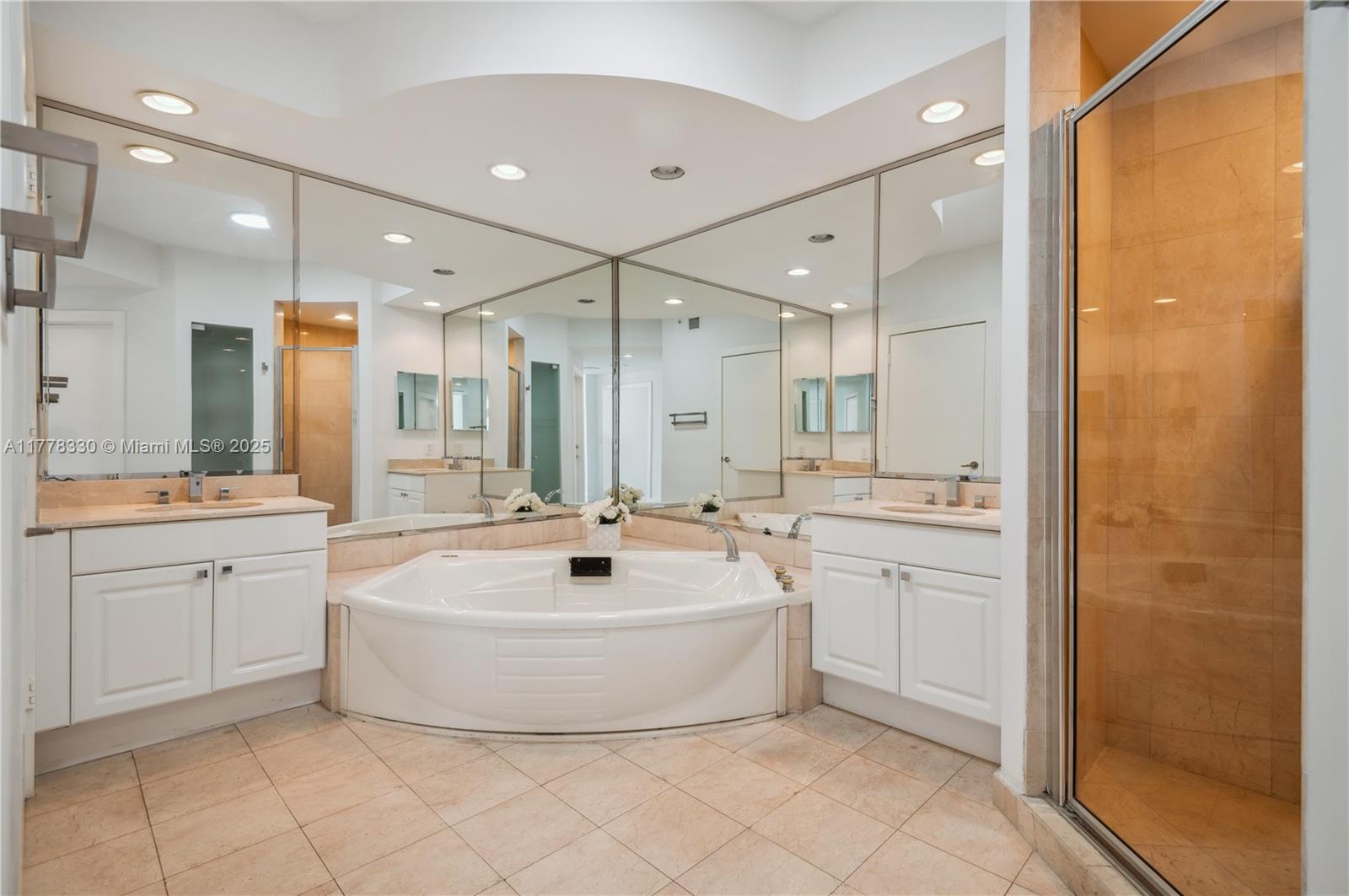 LAKE VILLA THREE CONDO - Residential Lease