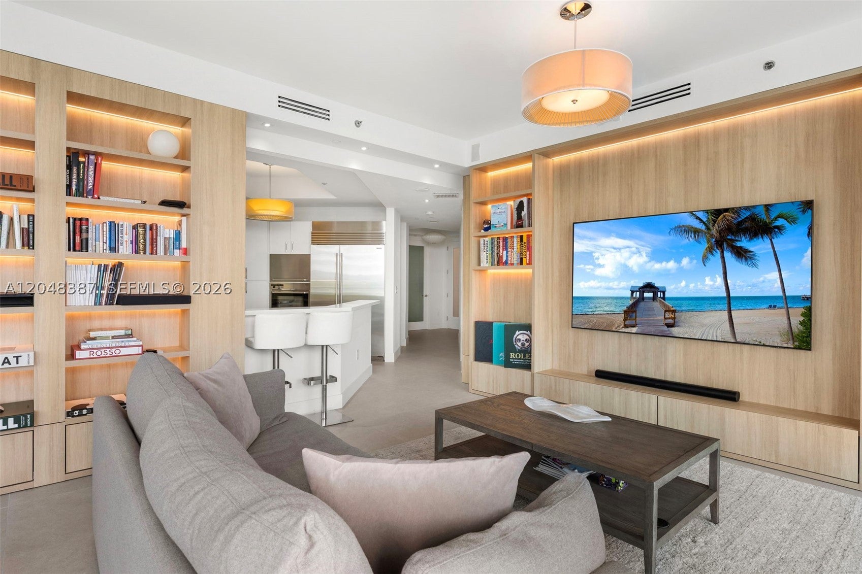 100 S Pointe Dr 501
