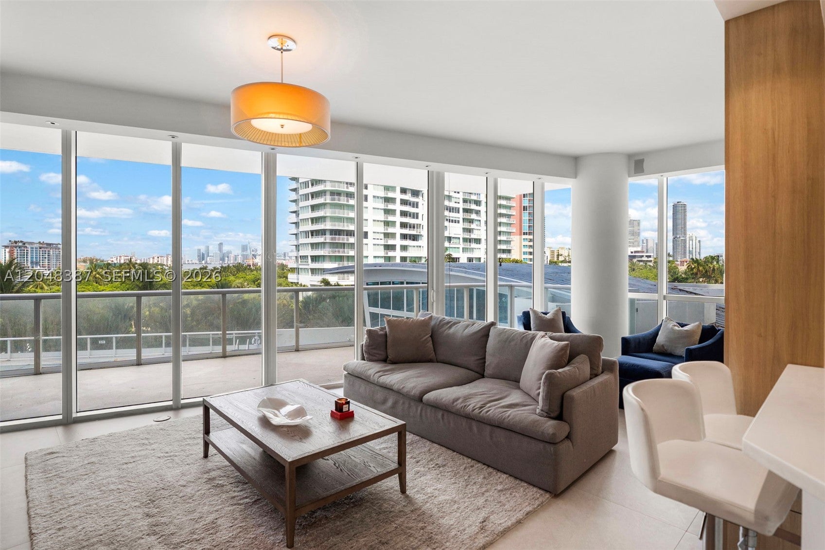 100 S Pointe Dr 501