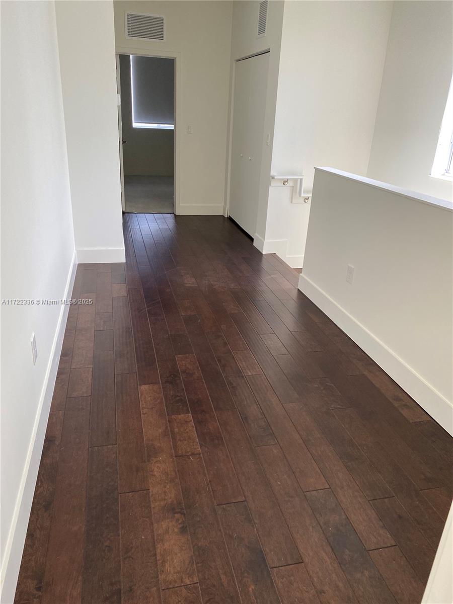 AVENTURA PLACE - Residential