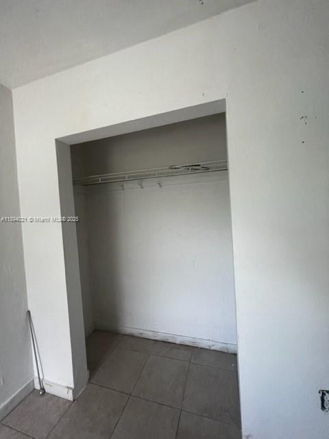 SEVENTH AVE PARK - Residential Lease