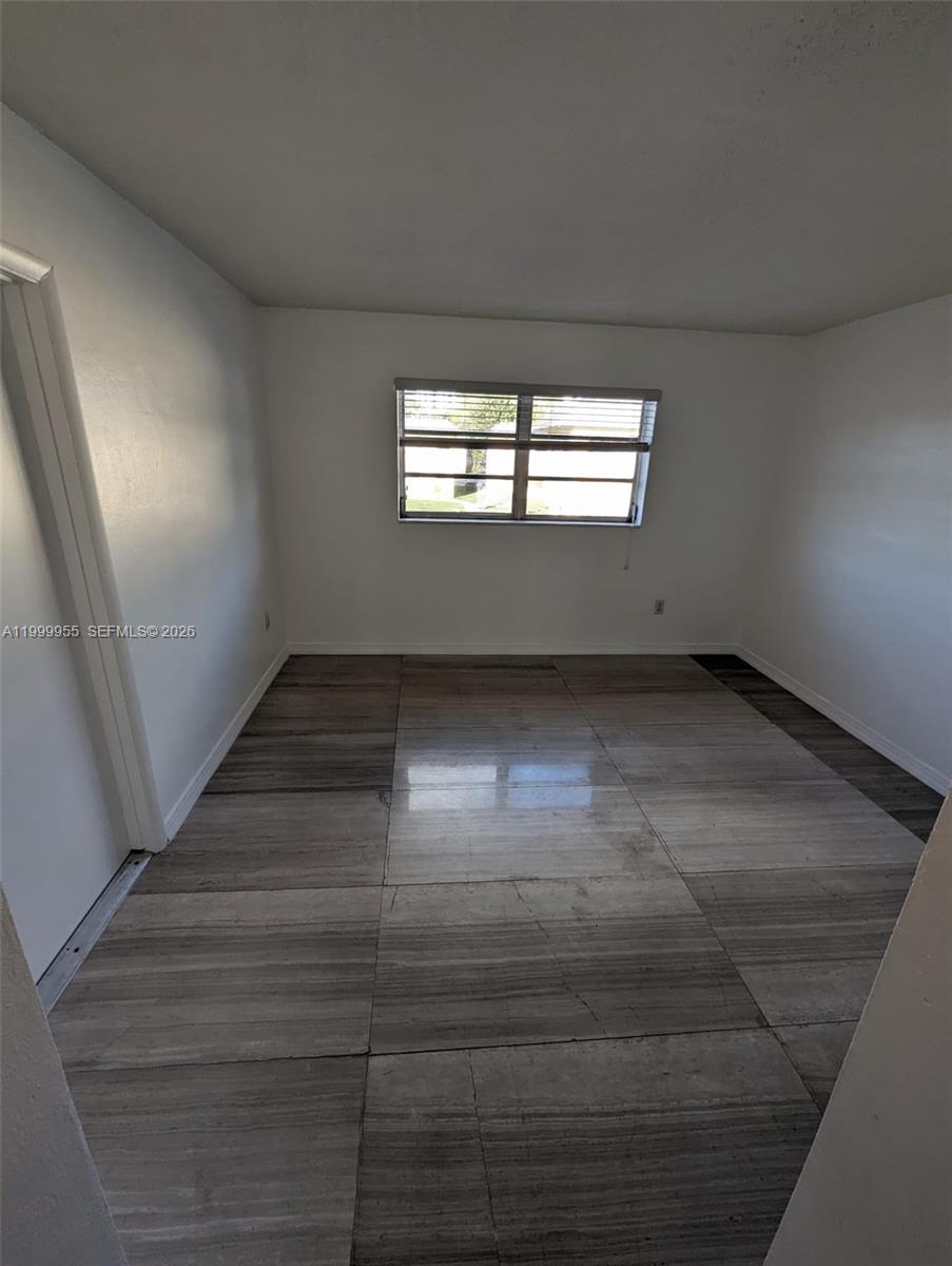 7360 SW 82nd St E202