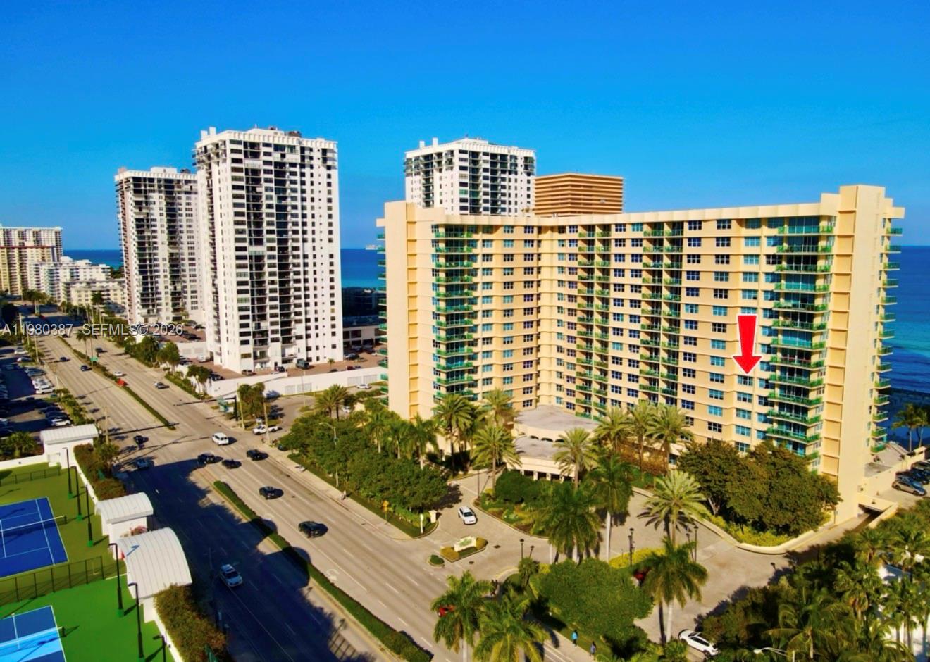 WAVE CONDO - Residential Lease