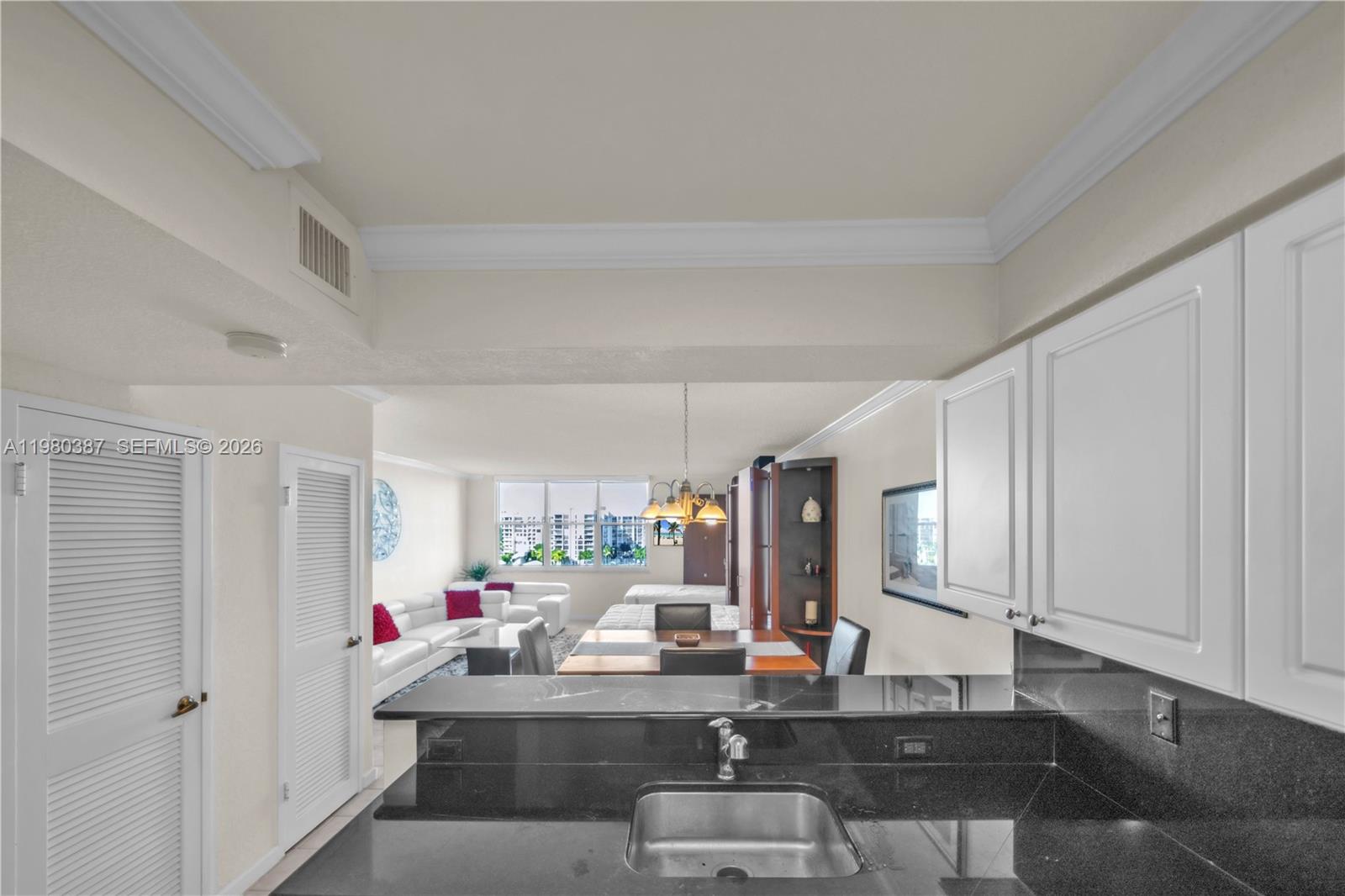 WAVE CONDO - Residential Lease