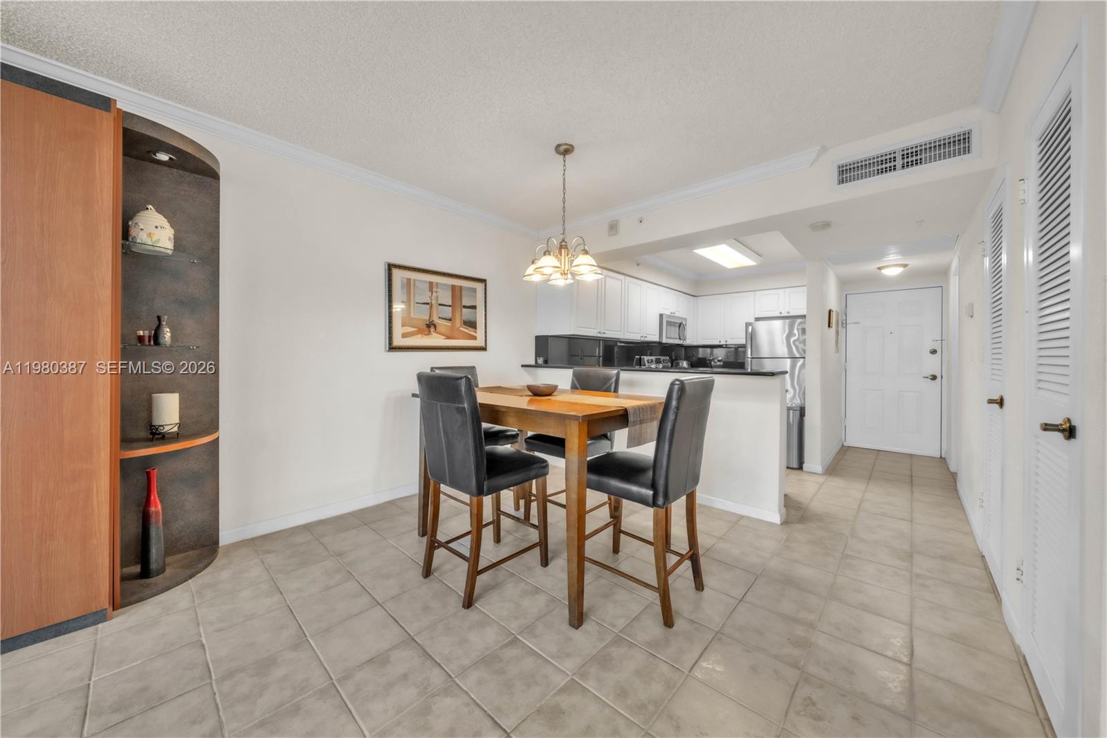 WAVE CONDO - Residential Lease