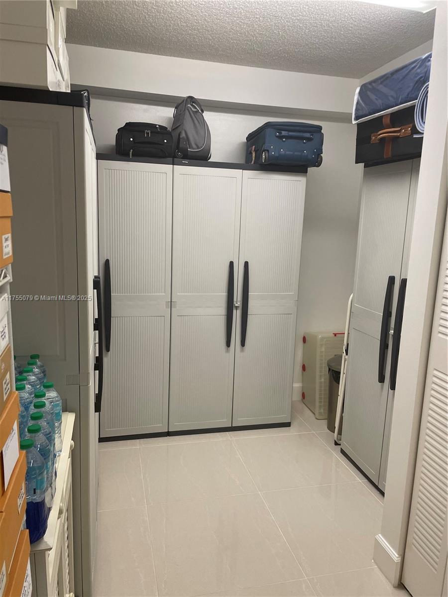 WHITEHALL CONDO AT CAMINO - Residential