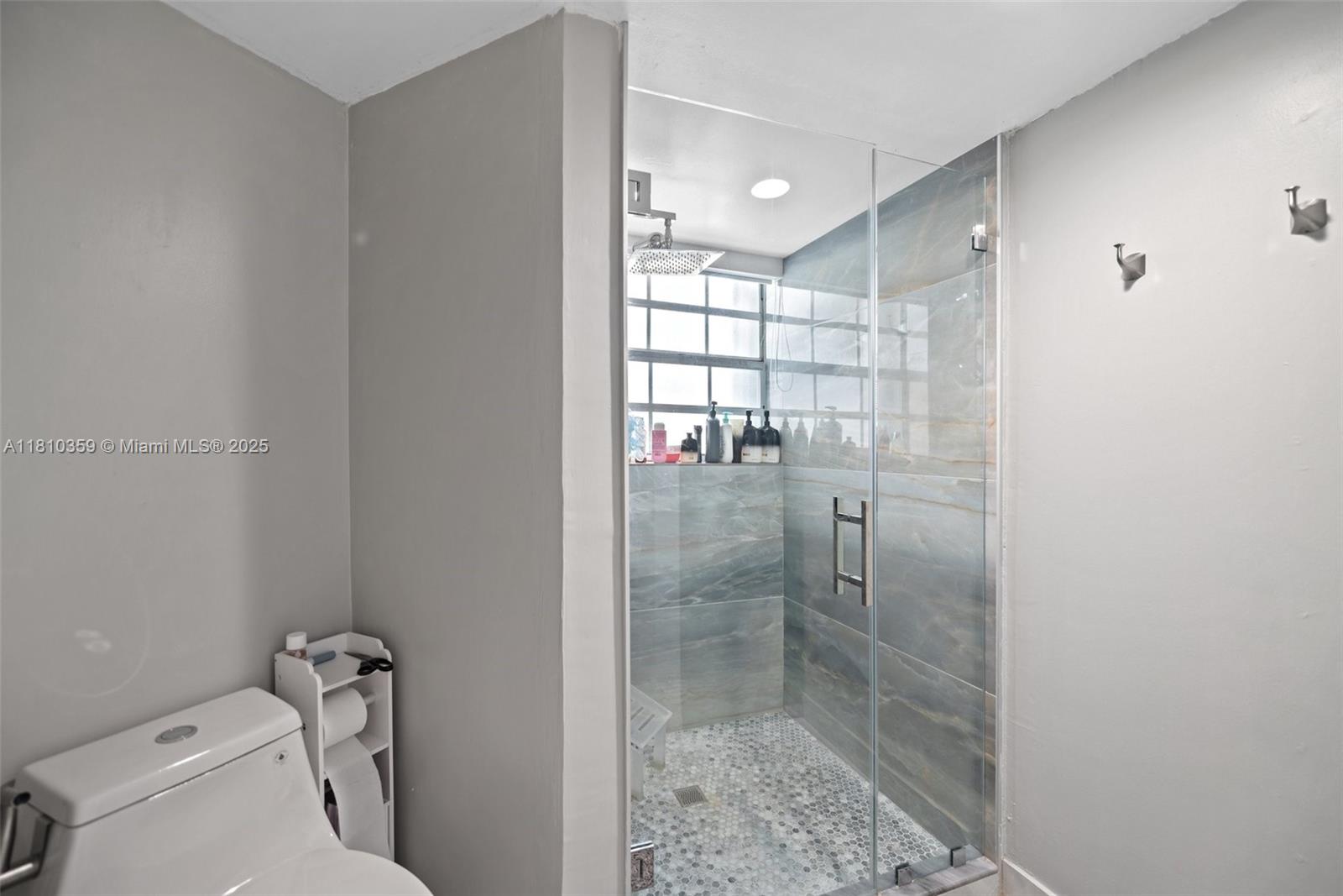 KEYS GATE CONDO NO ONE - Residential