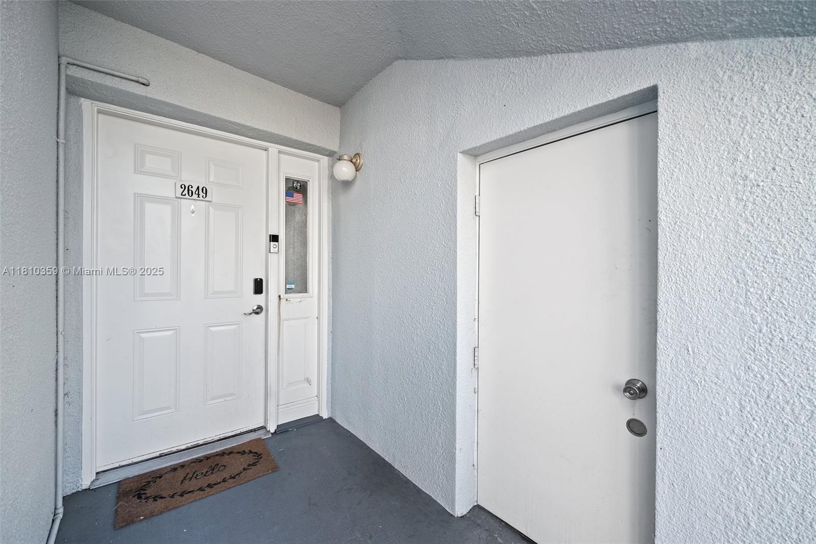 KEYS GATE CONDO NO ONE - Residential