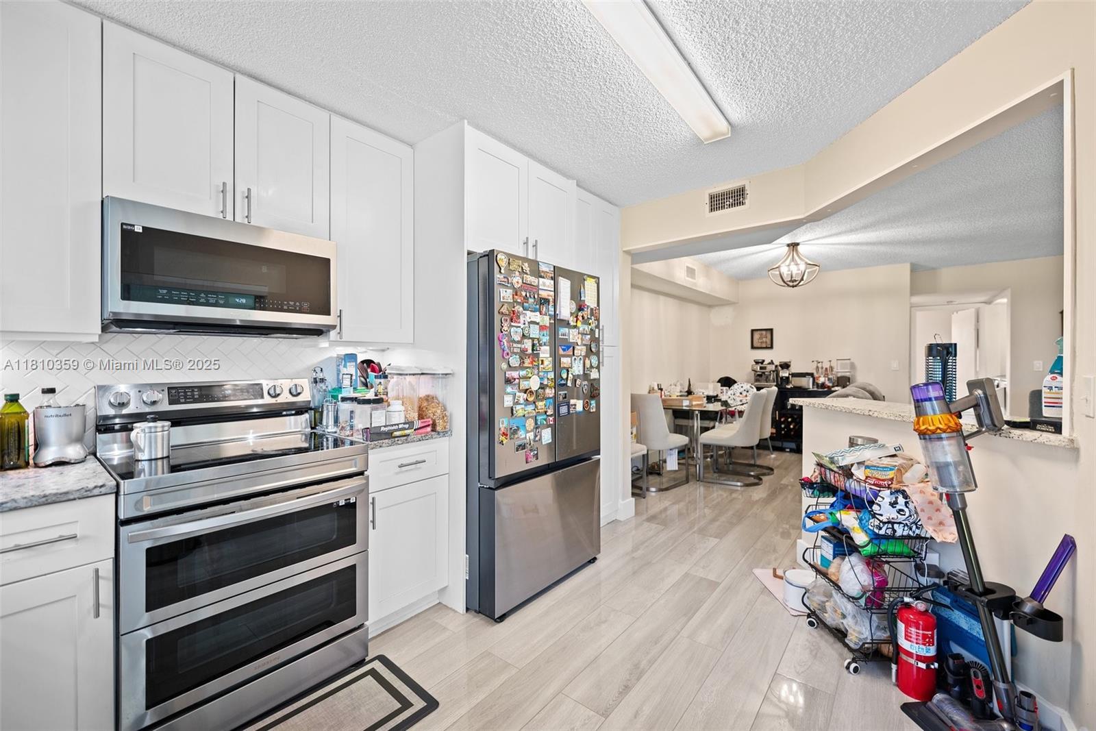 KEYS GATE CONDO NO ONE - Residential