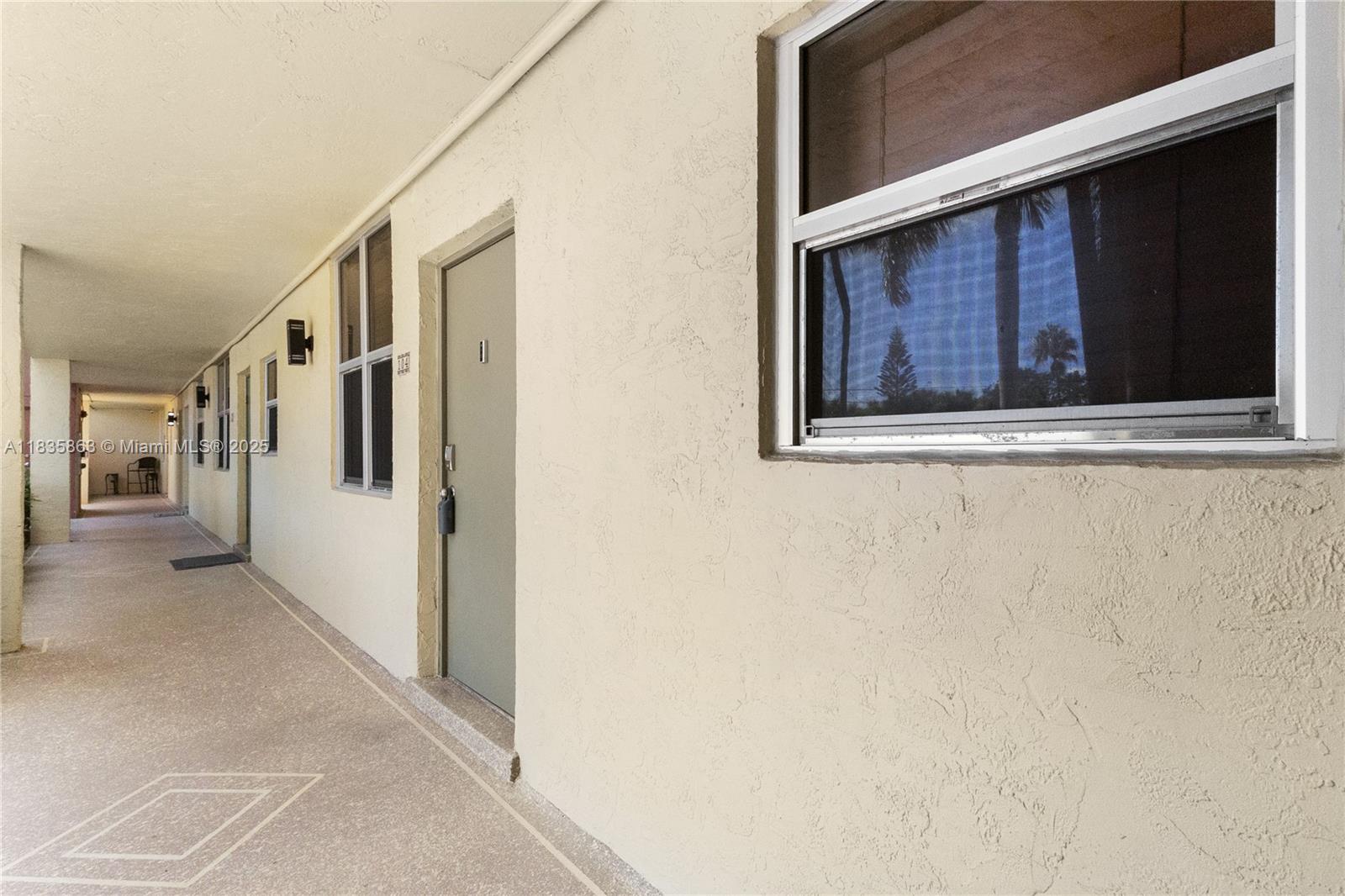 2400 NE 10th St 104