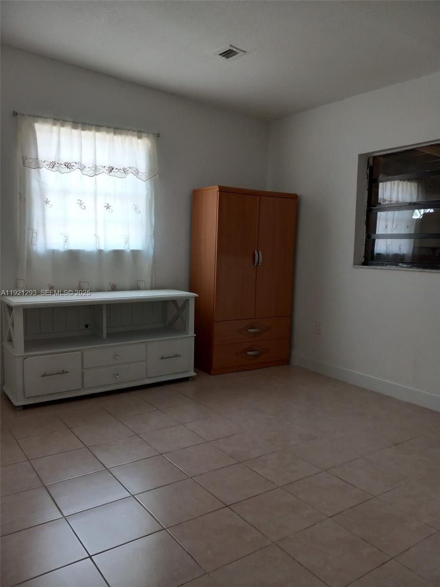 THE TROPICS AMD - Residential