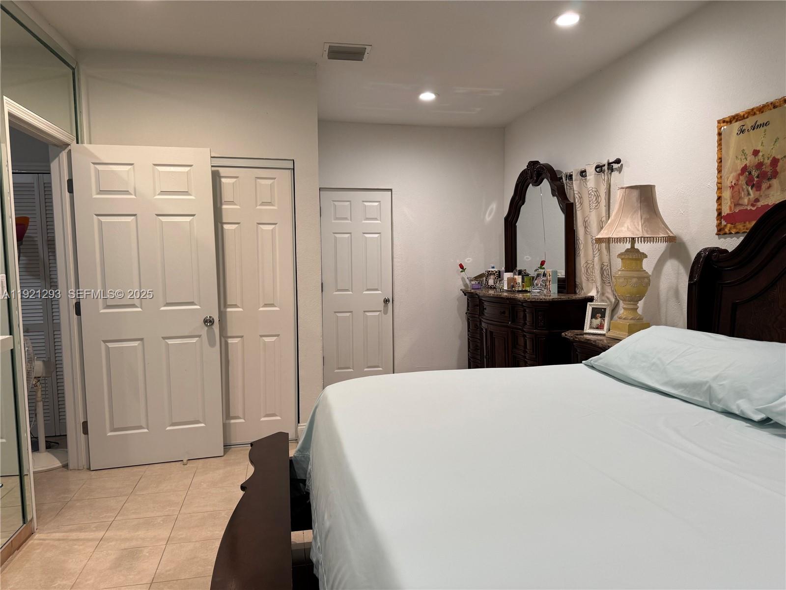 THE TROPICS AMD - Residential