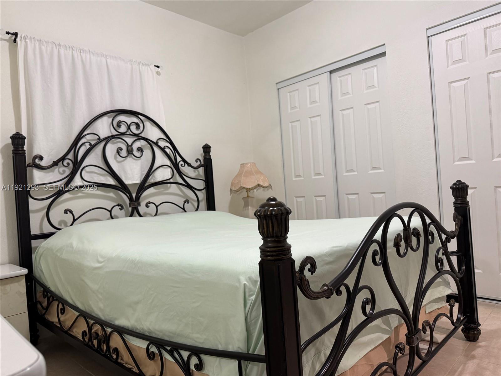 THE TROPICS AMD - Residential