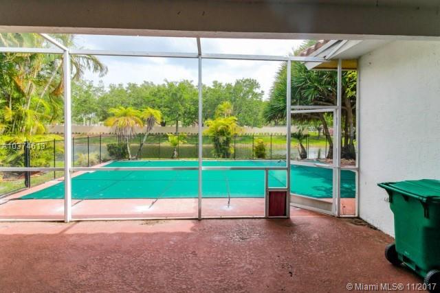 EAGLE TRACE - Residential