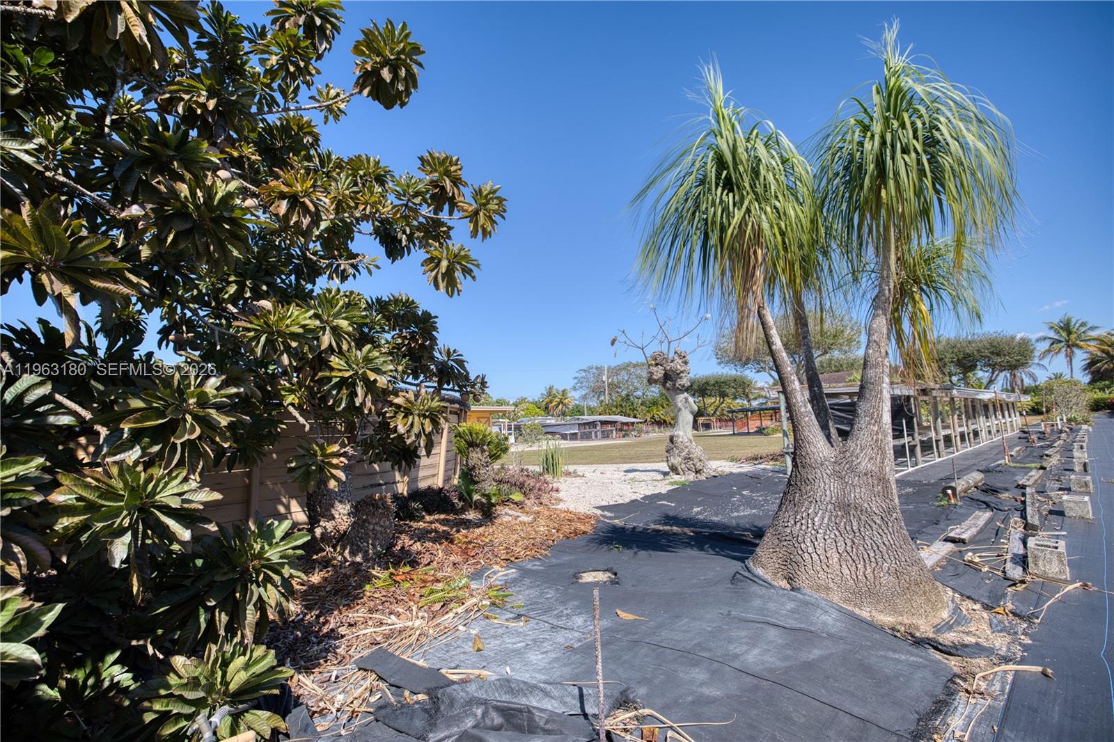 BONANZA RANCHOS - Residential