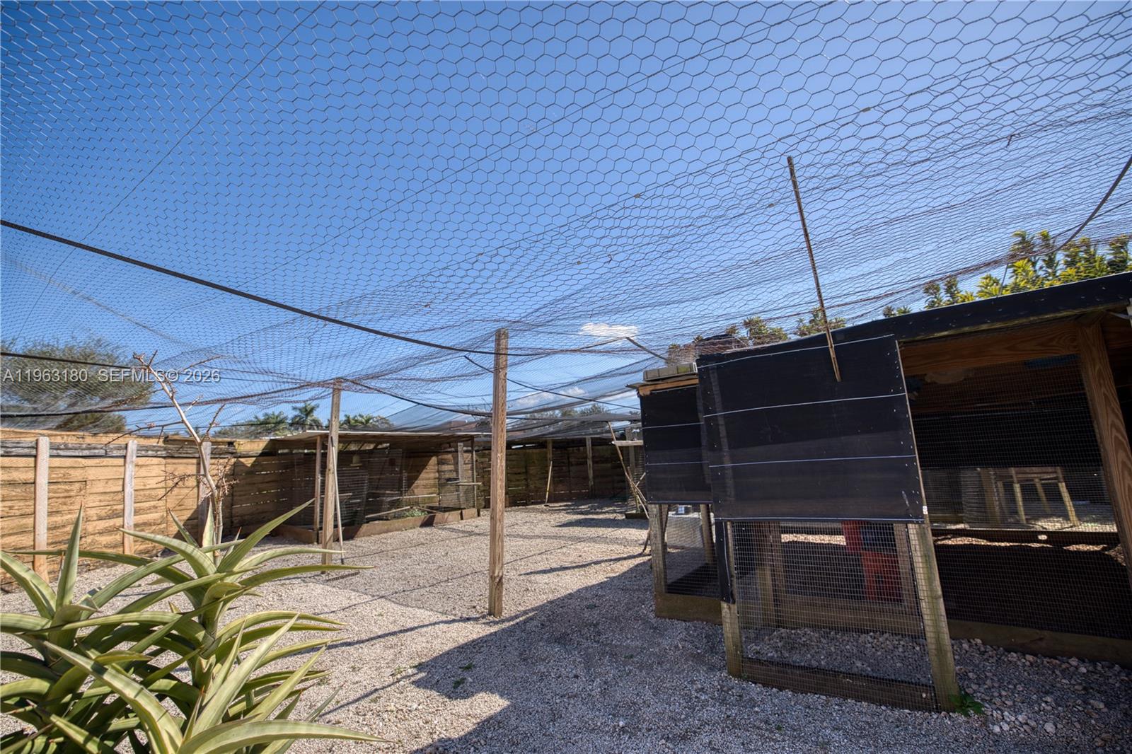 BONANZA RANCHOS - Residential