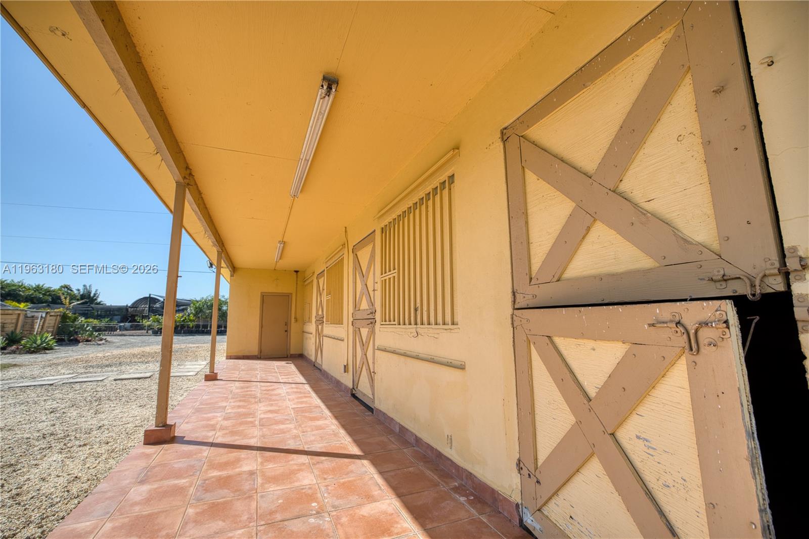 BONANZA RANCHOS - Residential