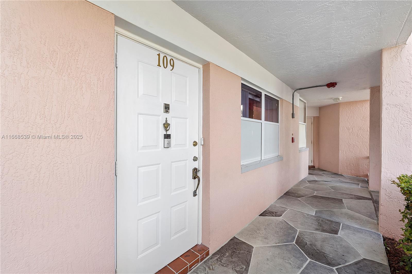 Property for Sale at 2551 Nw 103rd Ave 109, Sunrise, Miami-Dade County, Florida - Bedrooms: 2 
Bathrooms: 2  - $158,000