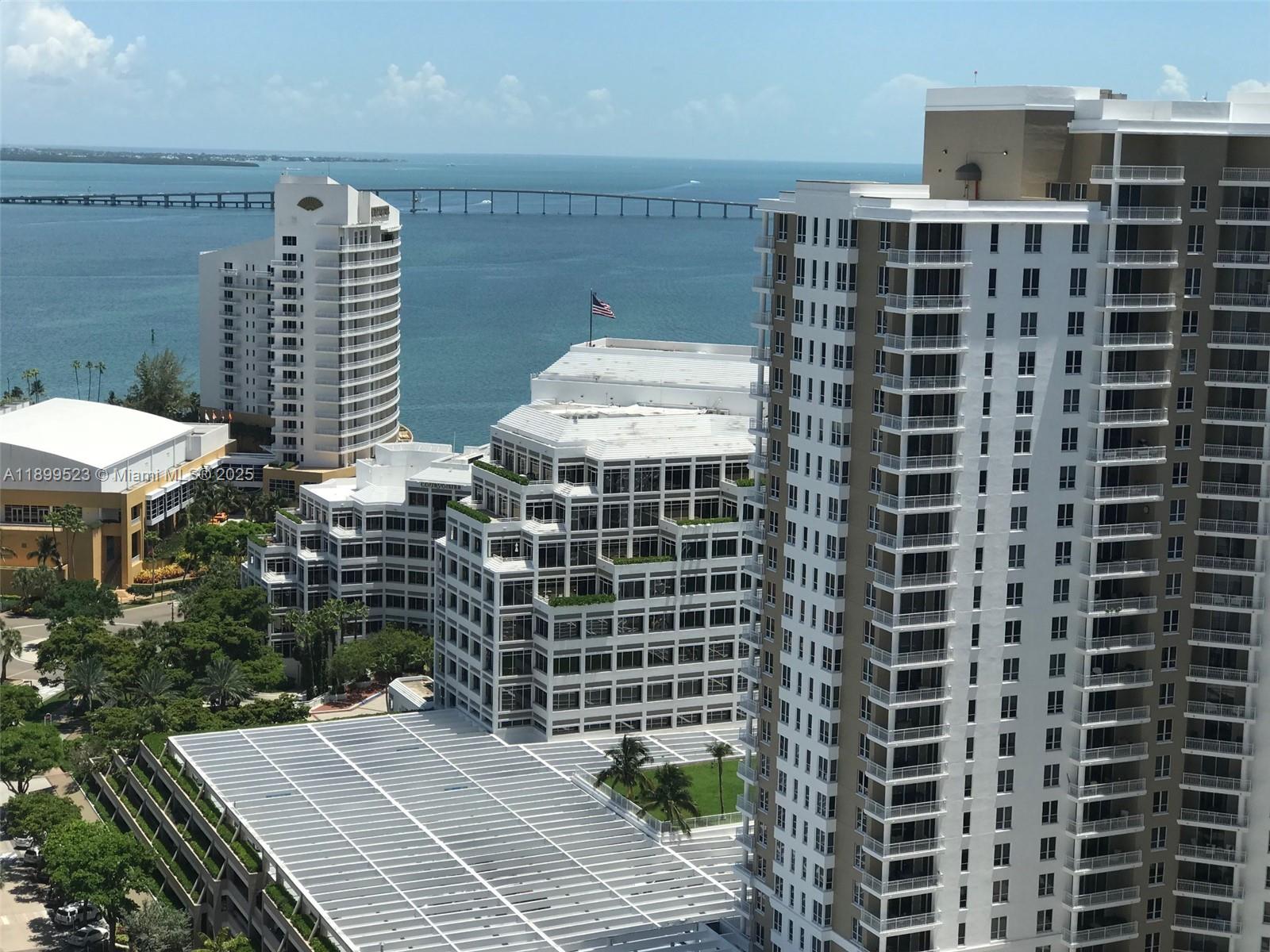 Enjoy this Amazing & cozy 2 Bdrm / 2.5 Bthrm unit with great SW views on the 22nd floor & PRIVATE ELEVATOR in Brickell Key's luxurious ASIA. Ultra high ceilings, marbled throughout, lots of cabinet space, screen shades on all windows and blk- outs in Bdrms. Custom vanities & kitchen cabinets, granite counter tops & FULL granite backsplashes, St.Steel MIELE Appliances & hood, SUB ZERO Fridge, Wine cooler, E-cooktop. Building features pool, 2 jacuzzis, TENNIS COURT, state of the art gym. 2 TANDEM parking spaces & HUGE private storage closet on the same floor. Brickell Key features a permietral jogging path, 1 park, kids' playground, convenience store, restaurant & much more.
TENANT OCCUPIED THROUGH NOV/9/25- MUST give 24hr notice