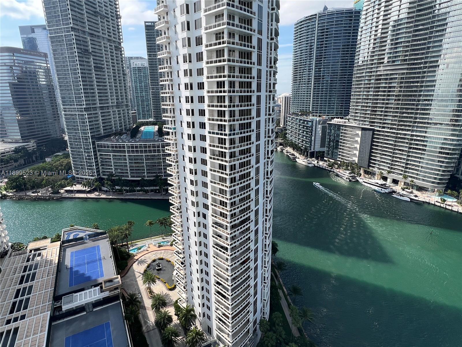 900 Brickell Key Blvd 2205