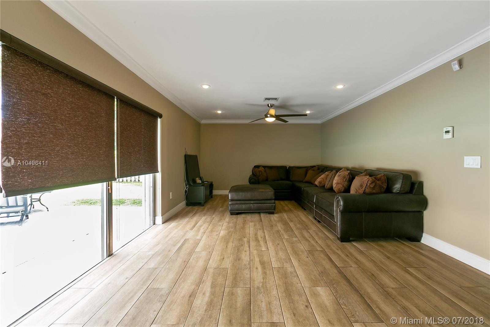 SERENA LAKES - Residential