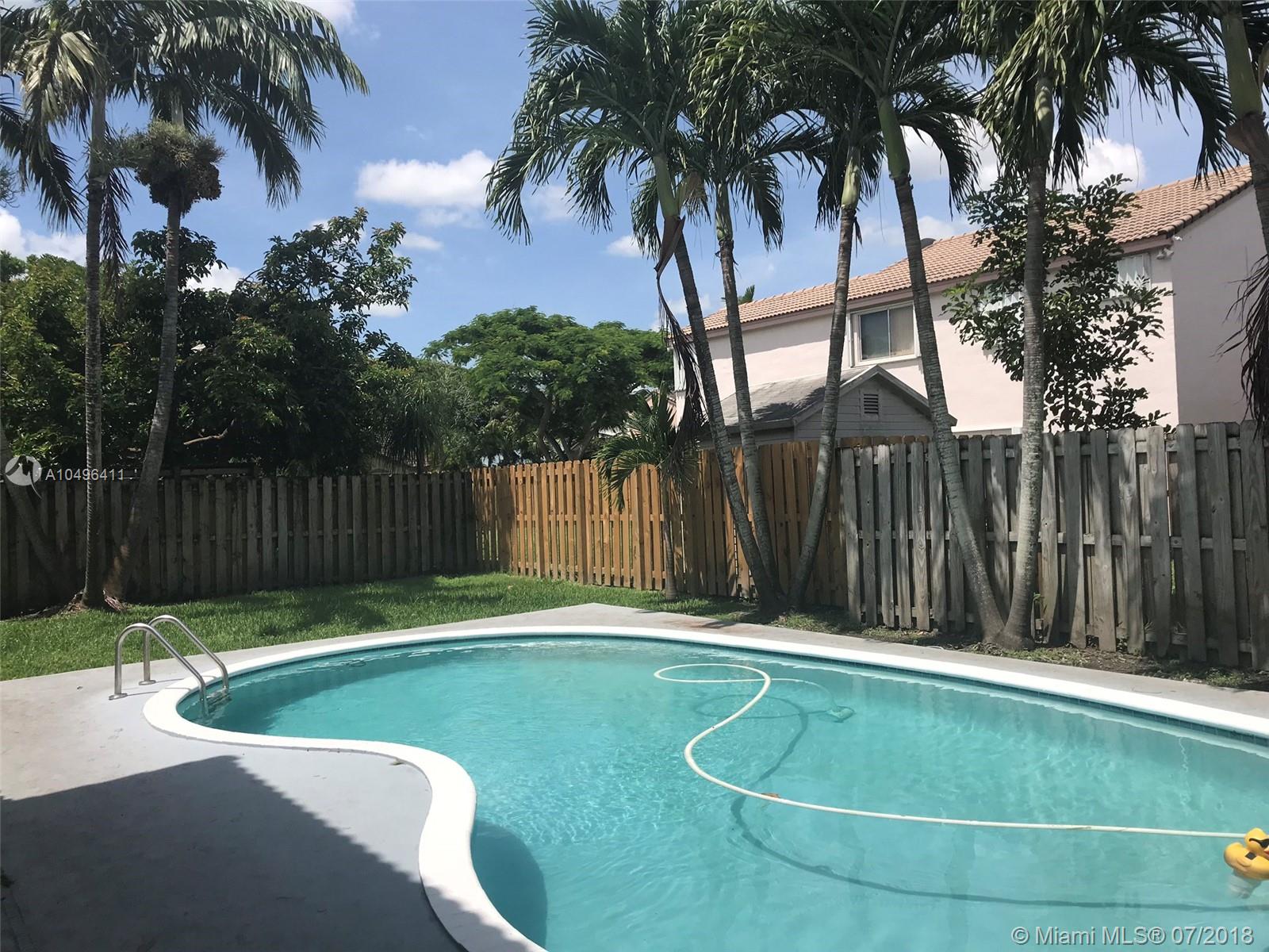 SERENA LAKES - Residential