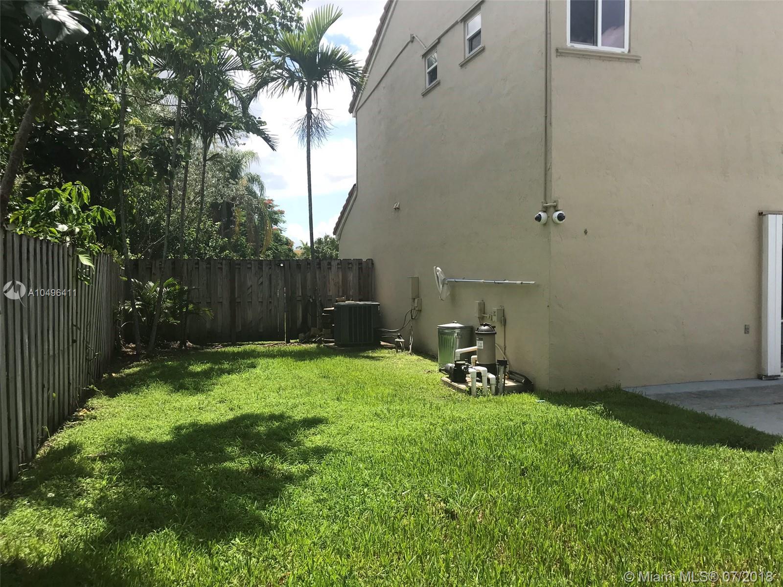 SERENA LAKES - Residential