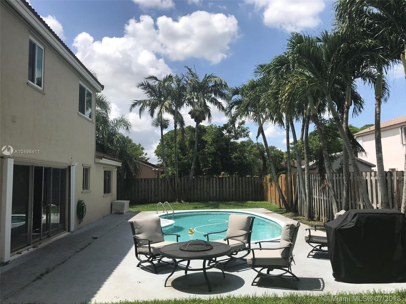 SERENA LAKES - Residential