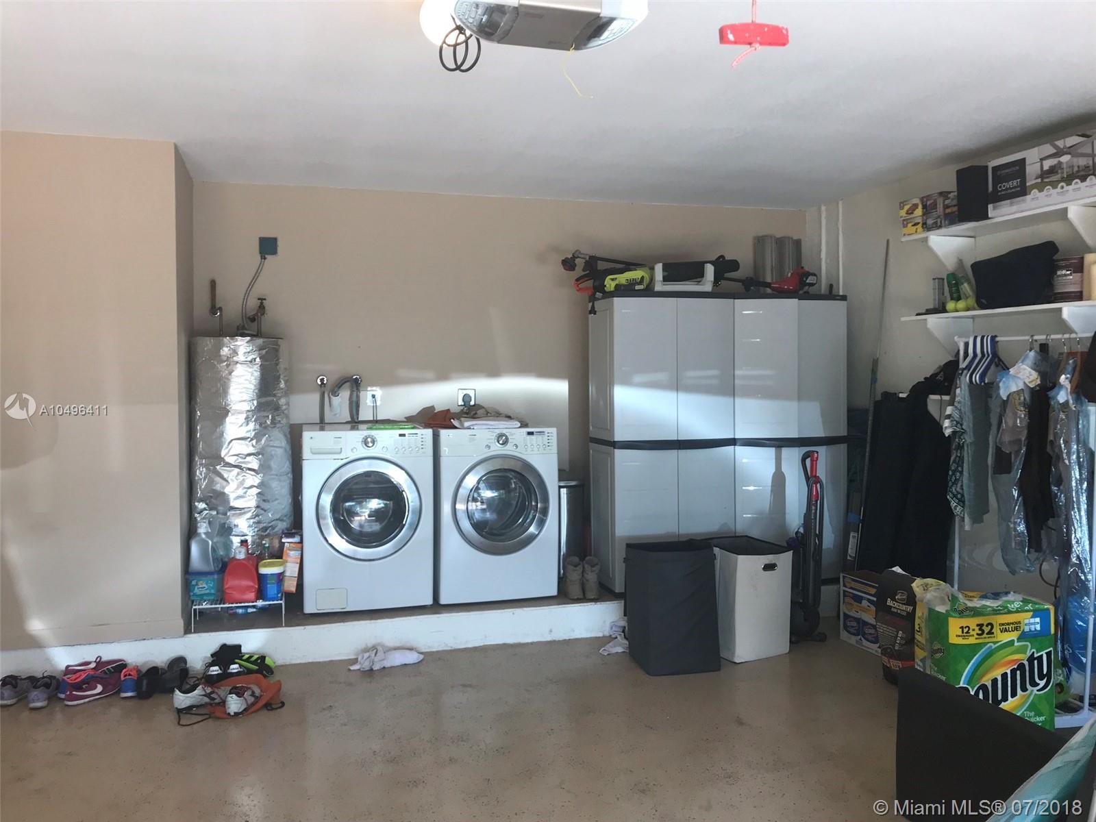 SERENA LAKES - Residential