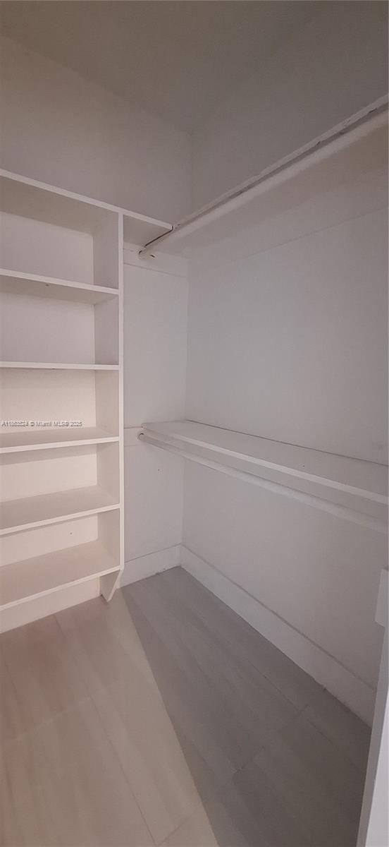 KNOLLS 1ST SECTION - Residential