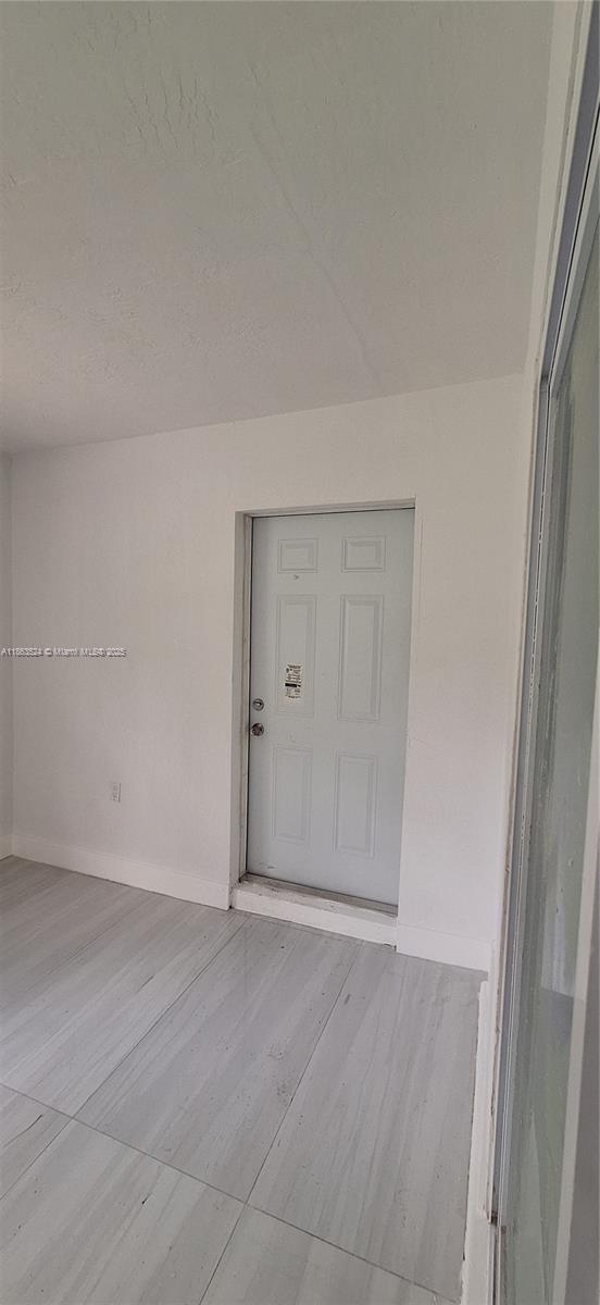 KNOLLS 1ST SECTION - Residential