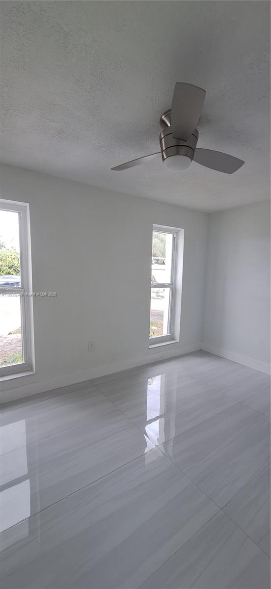 KNOLLS 1ST SECTION - Residential