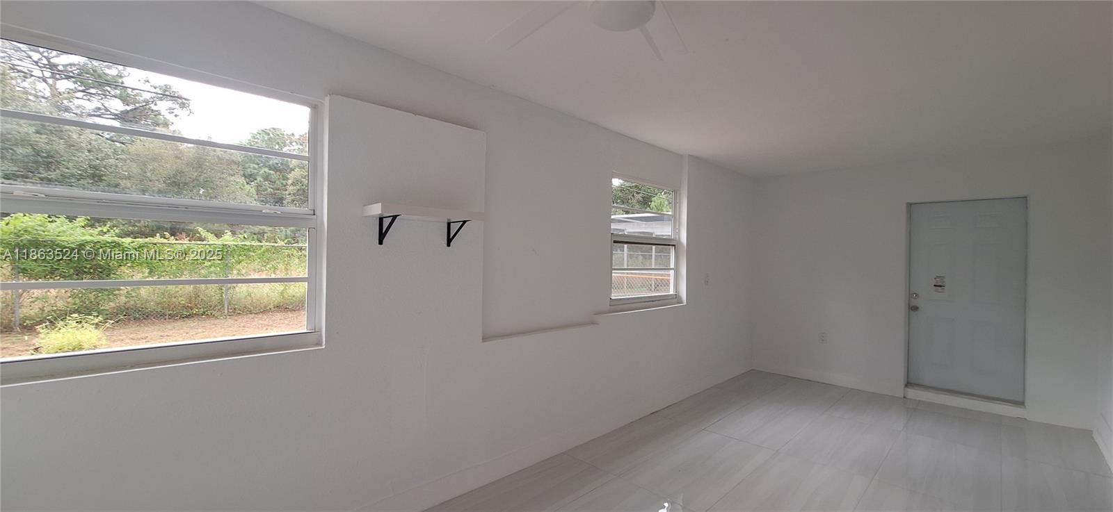 KNOLLS 1ST SECTION - Residential