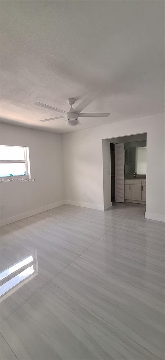 KNOLLS 1ST SECTION - Residential