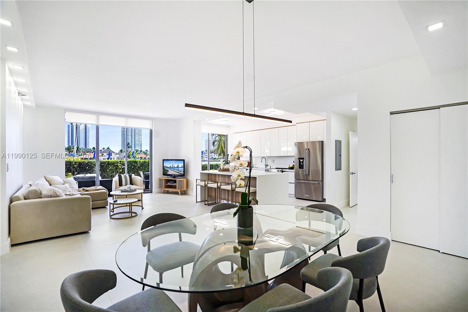 19101 NE 36th Ct 111