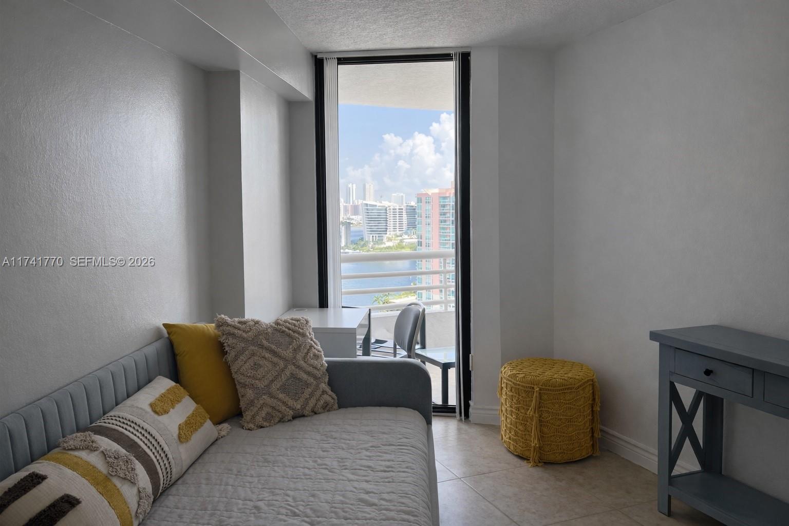 PARC CENTRAL AVENTURA EAS - Residential