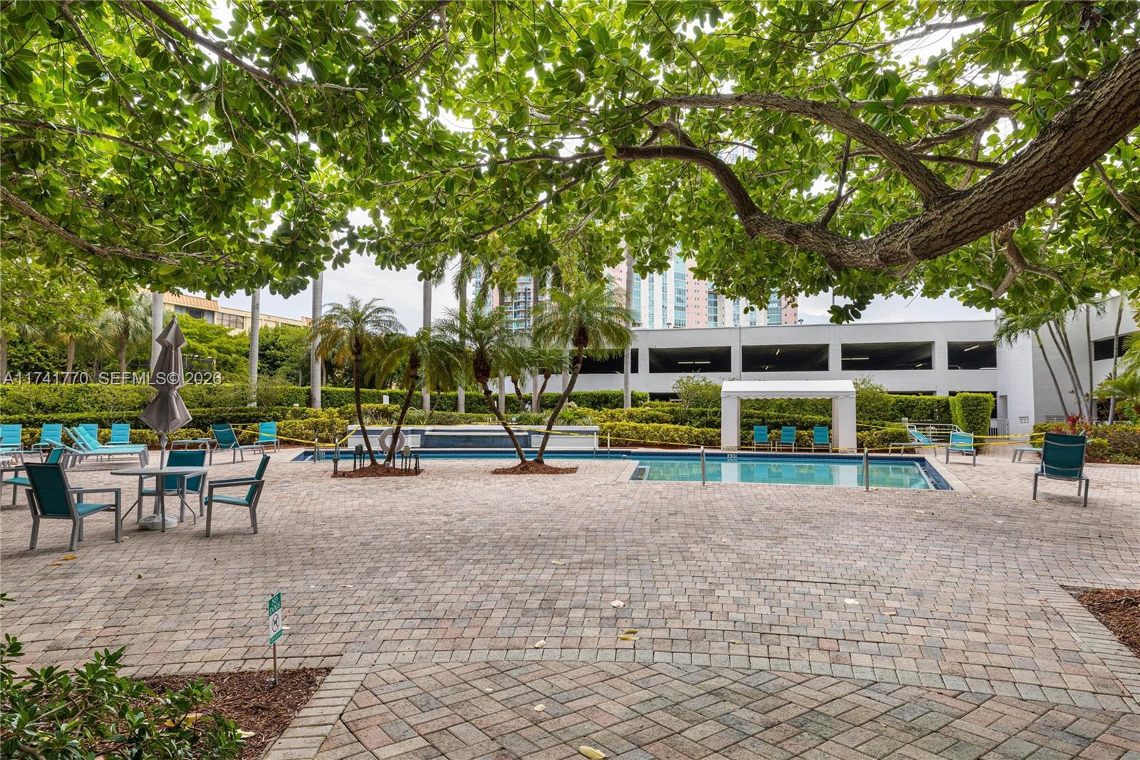 PARC CENTRAL AVENTURA EAS - Residential