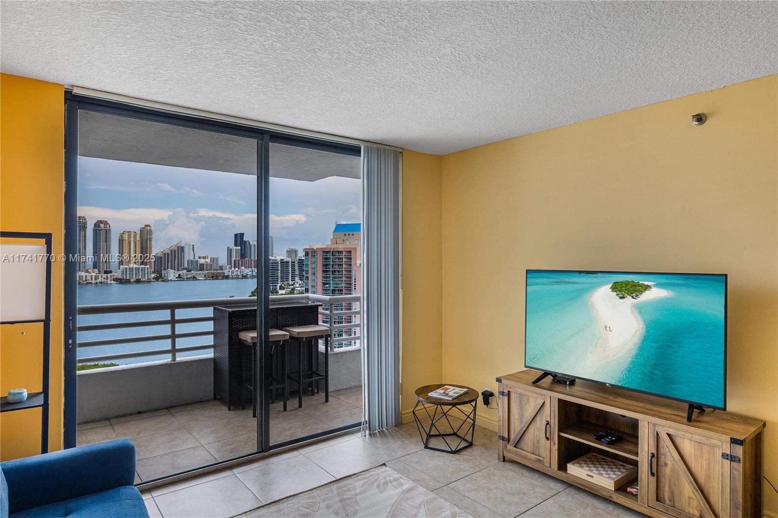 PARC CENTRAL AVENTURA EAS - Residential