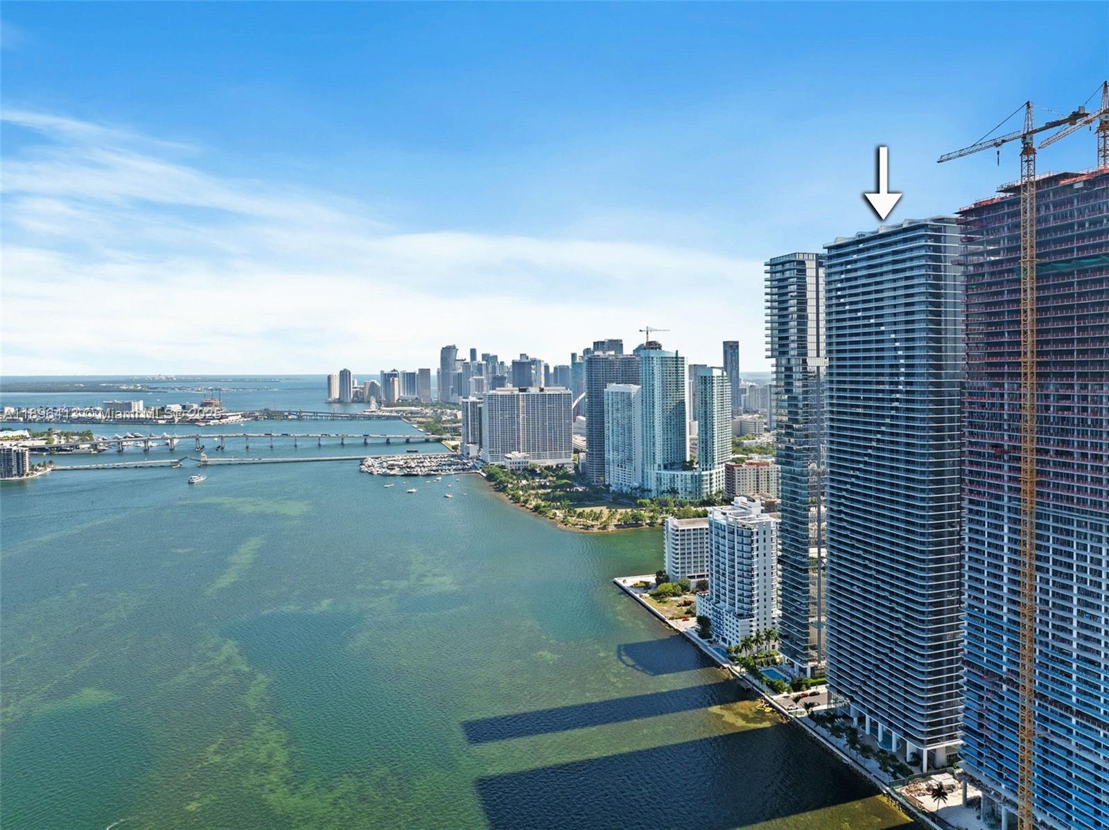 ARIA RESERVE - Residential Lease