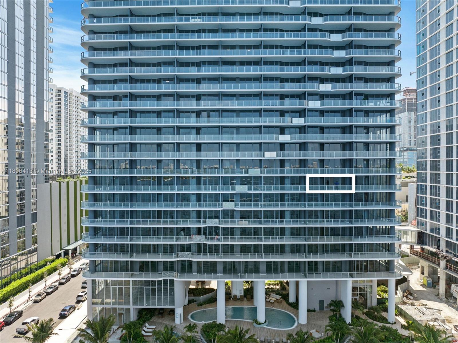 ARIA RESERVE - Residential Lease