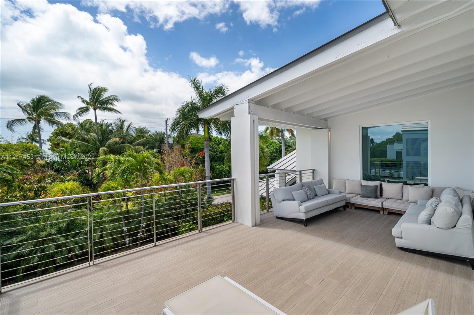 MASHTA ISLAND A REPLAT OF - Residential