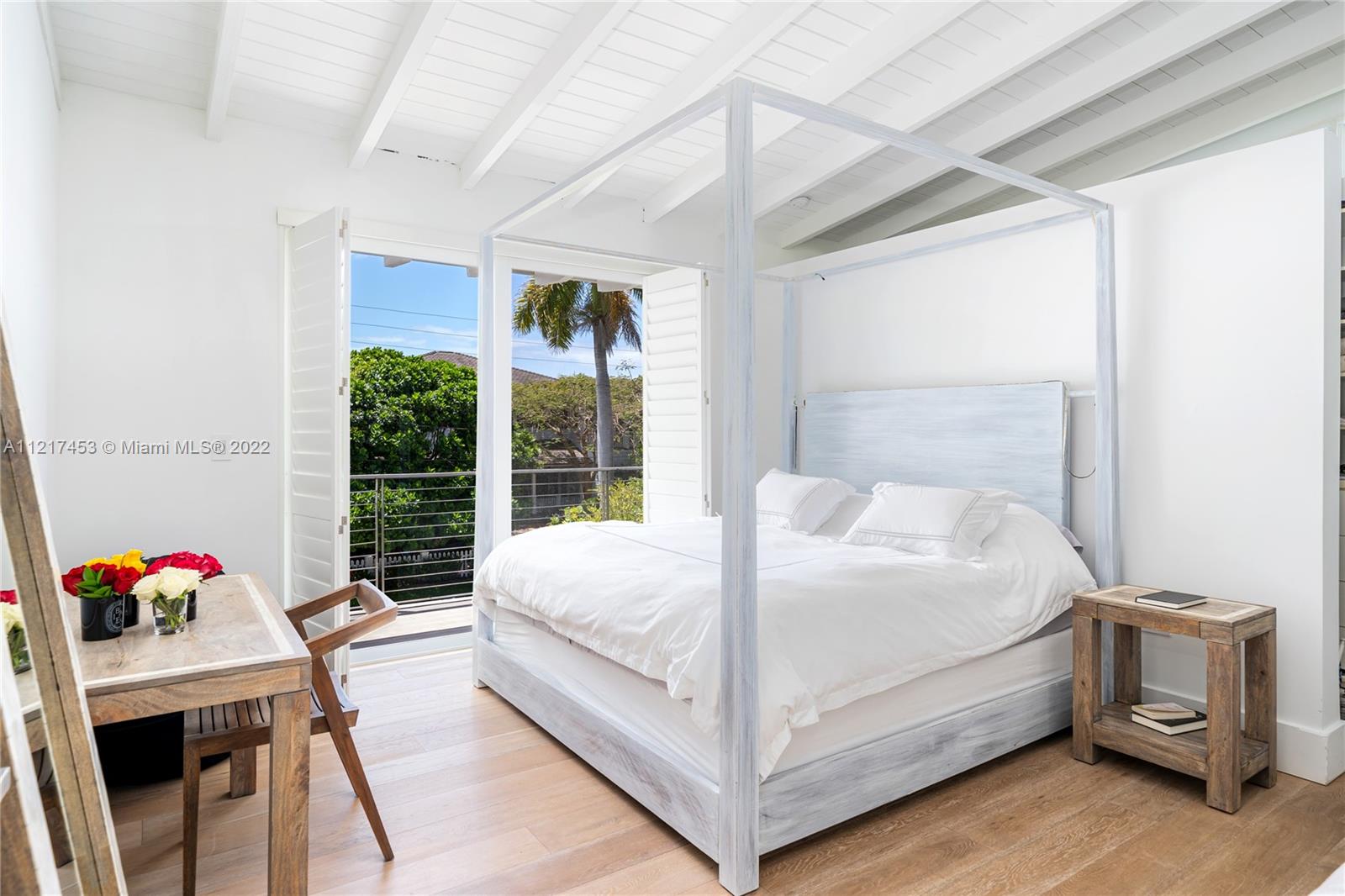 MASHTA ISLAND A REPLAT OF - Residential