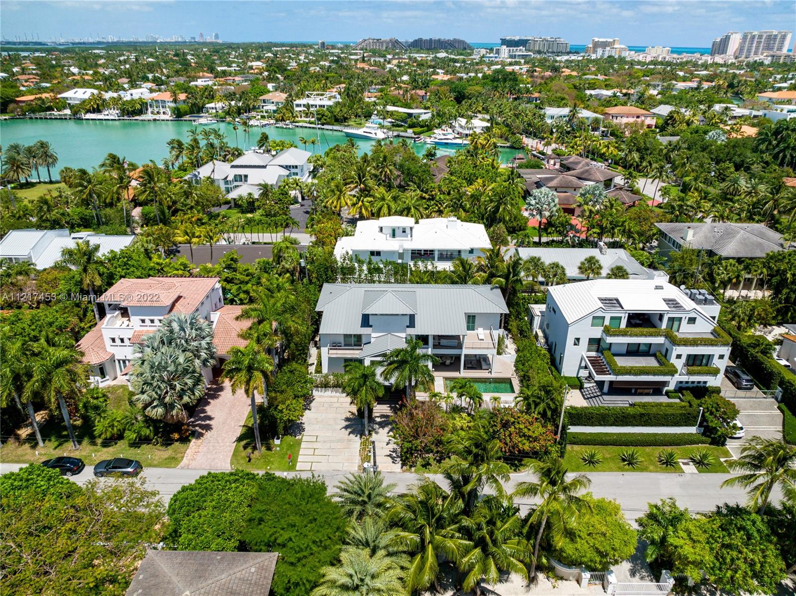 MASHTA ISLAND A REPLAT OF - Residential