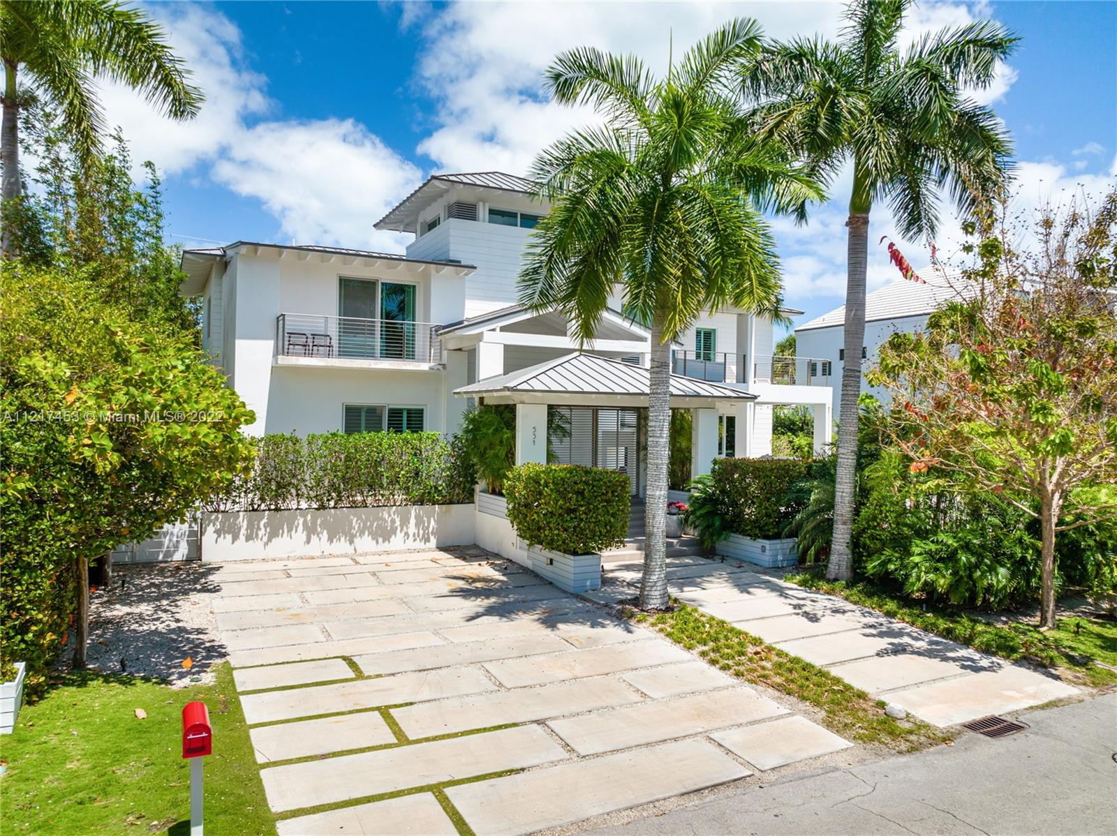 MASHTA ISLAND A REPLAT OF - Residential